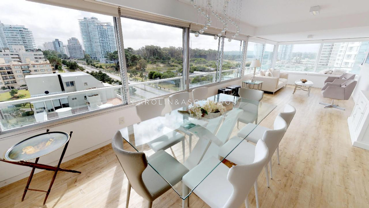 Brava - GoPunta - Portal Inmobiliario de Punta del Este - Maldonado