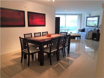 VENTA DE DEPARTAMENTO DE 3 DORMITORIOS , PLAYA BRAVA , PUNTA DEL ESTE