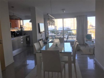 DEPARTAMENTO DE 1 DORMITORIO EN MANSA, PUNTA DEL ESTE