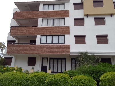 Departamento de 3 Dormitorios en Edificio Joie de Vivre, Punta del Este