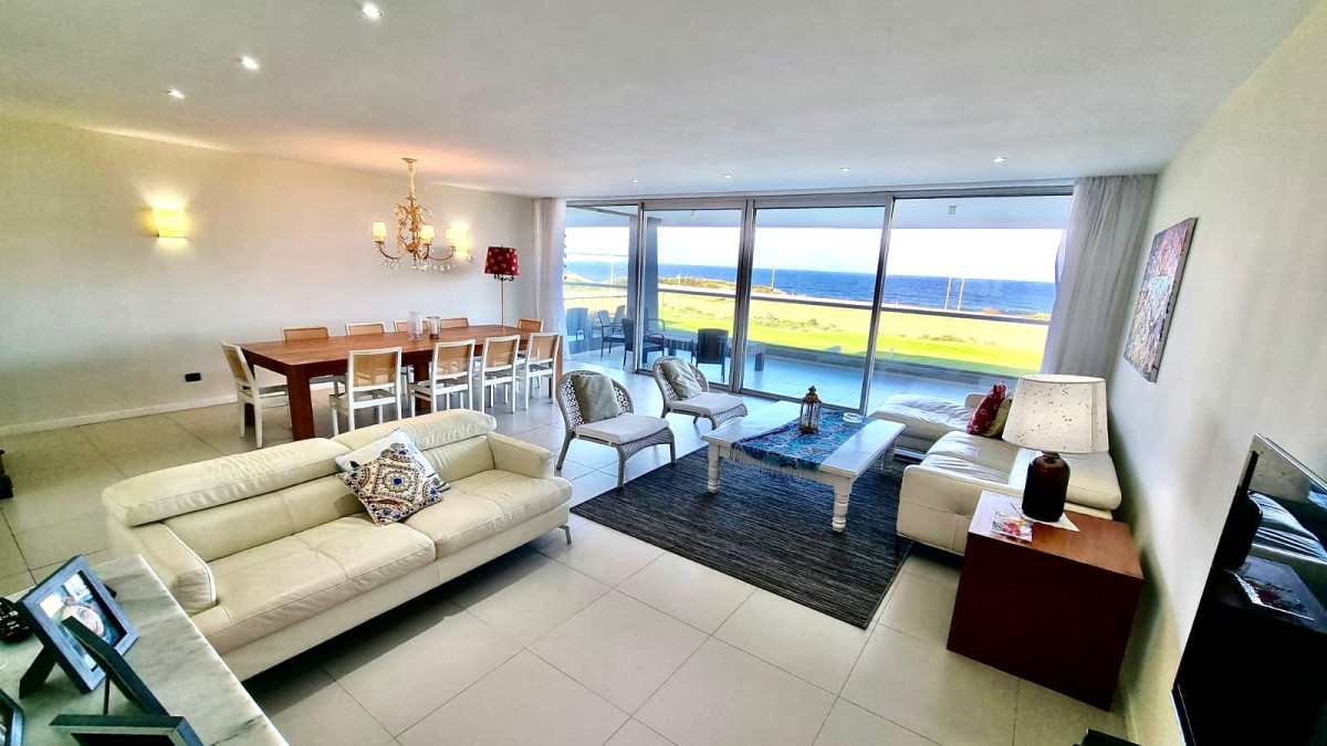 Apartamento en venta en Tiburón Terrazas, Punta del Este.