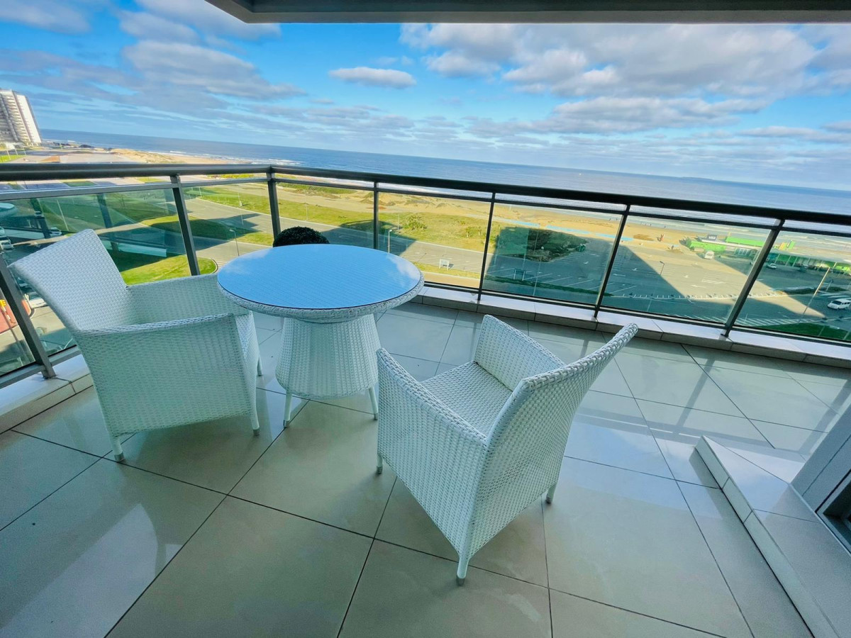 Apartamento en venta de 3 suites en Torre Imperiale, Punta del Este.