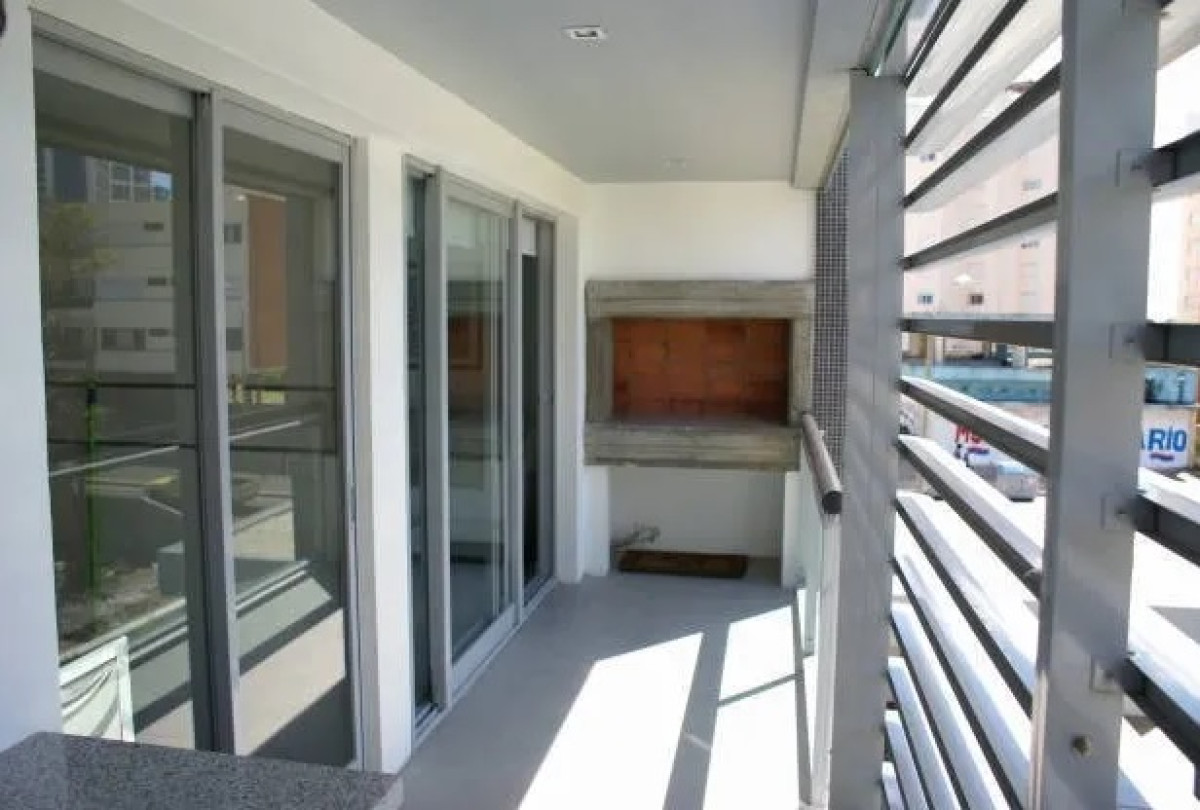 Apartamento en venta en Torre Francia, Punta del Este.