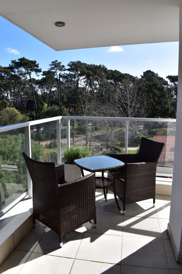 Apartamento en venta en Acapulco Tower, Punta del Este.