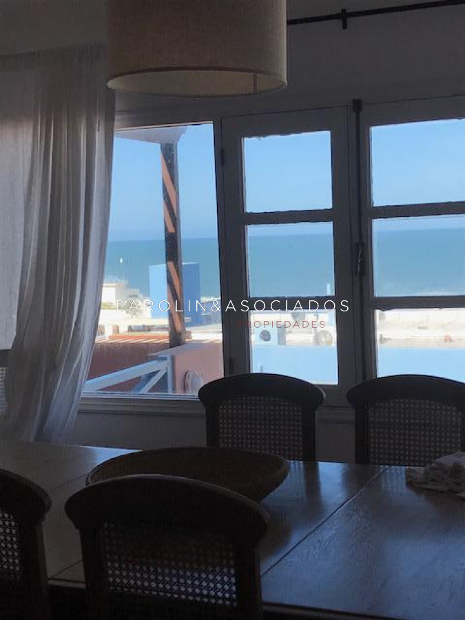 venta de casa de 3 dormitorios en manantiales con vista al mar punta del este  - jpa4836c