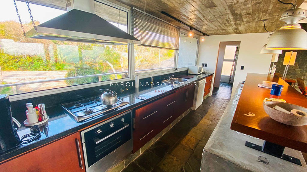 Lomo de la Ballena - GoPunta - Portal Inmobiliario de Punta del Este - Maldonado