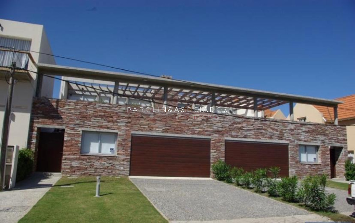 casa en venta de 4 dormitorios en la barra  - jpa3946c