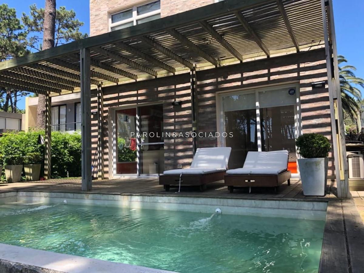 venta de casa de 4 dormitoris en montoya punta del este  - jpa4499c