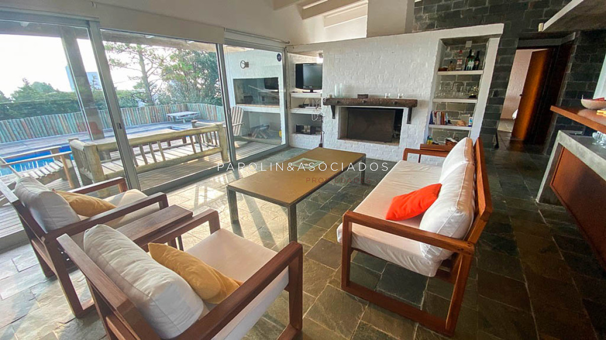 Lomo de la Ballena - GoPunta - Portal Inmobiliario de Punta del Este - Maldonado