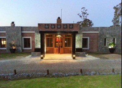 CHACRA EN VENTA DE 4 DORMITORIOS EN LA BARRA , PUNTA DEL ESTE