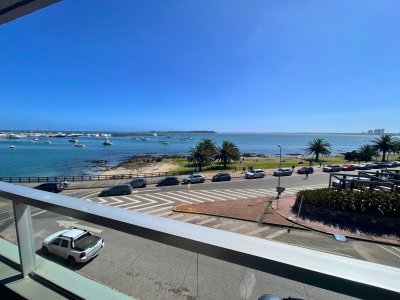 Exclusivo en la zona del  Puerto, terraza y excelente vista 