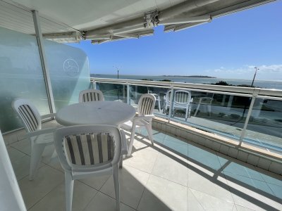 Primera fila con todos los servicios