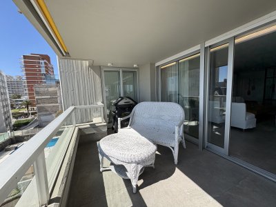 Unico, gran terraza para disfrutar todo el dia con hermosa vista 