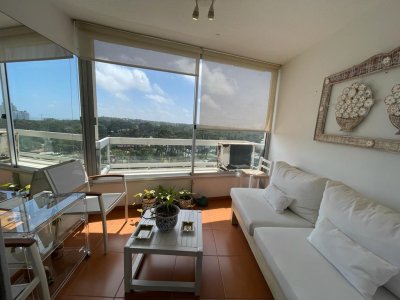 Ubicacion ideal, cerca de todo, vista, mucama, piscina