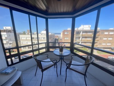 Peninsula, bien equipado y amoblado