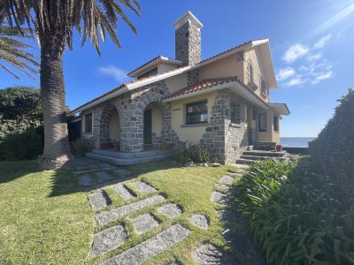 Frente al mar en la  Península de Punta del Este