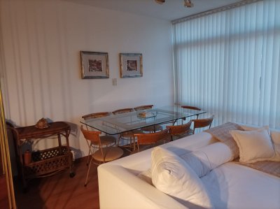 Alquilo Apartamento 3 dormitorios en Gorlero, Punta del Este.