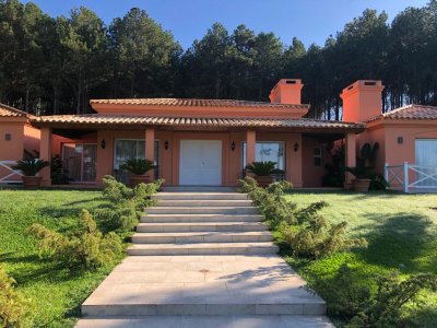 Punta del Este, la Pataia Imperdible residencia de campo. 