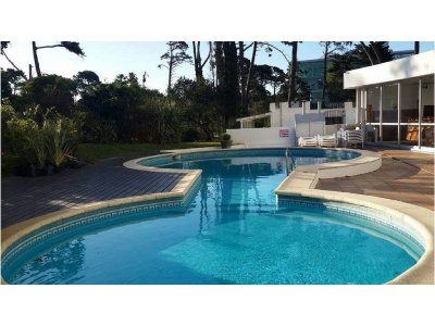 .apartamento con gran terraza