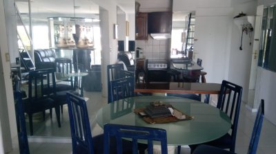 Cerca de las 2 playas y con piscina 
