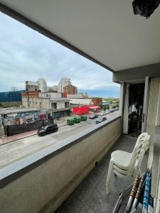 apto en punta cerca de las playas brava y mansa 