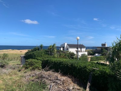 lindo lote con vista al mar