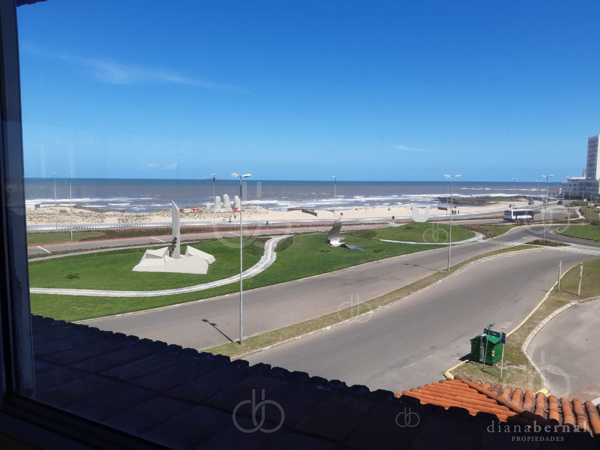 Brava - GoPunta - Portal Inmobiliario de Punta del Este - Maldonado