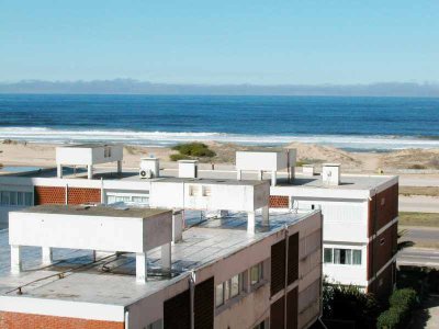 DEPARTAMENTO EN PLAYA BRAVA 