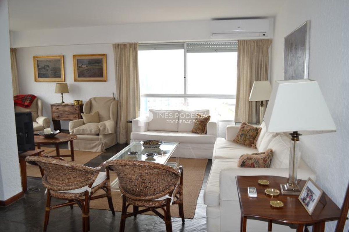Brava - GoPunta - Portal Inmobiliario de Punta del Este - Maldonado
