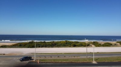 Apartamento en Venta y Aqluiler, Brava, Punta del Este, 5 Dormitorios.