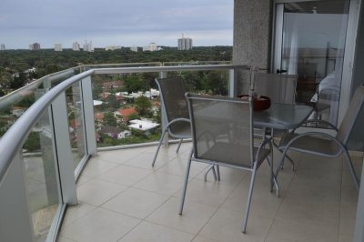 Apartamento en Alquiler, Mansa, Punta del Este, 3 Dormitorios.