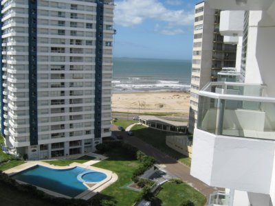 Apartamento en Venta y Aqluiler, Brava, Punta del Este, 2 Dormitorios.