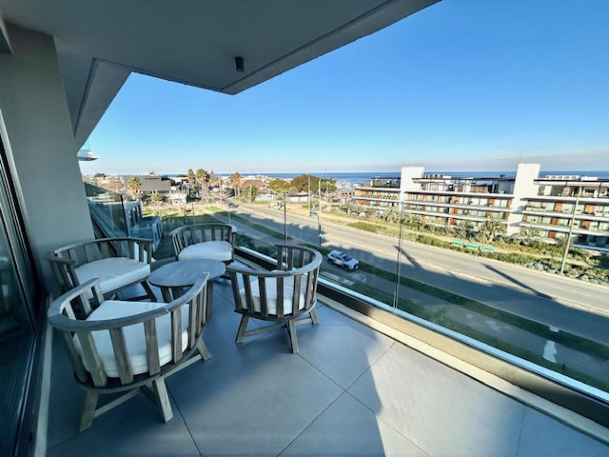 Alquiler  pent house con 3 suites a pasos de Playa Bikini