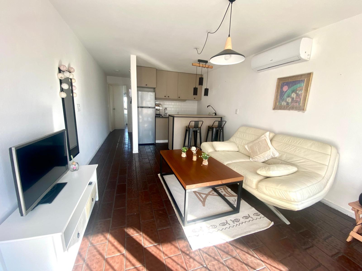 ALQUILER  en Brava de 1 dormitorio Punta del Este 