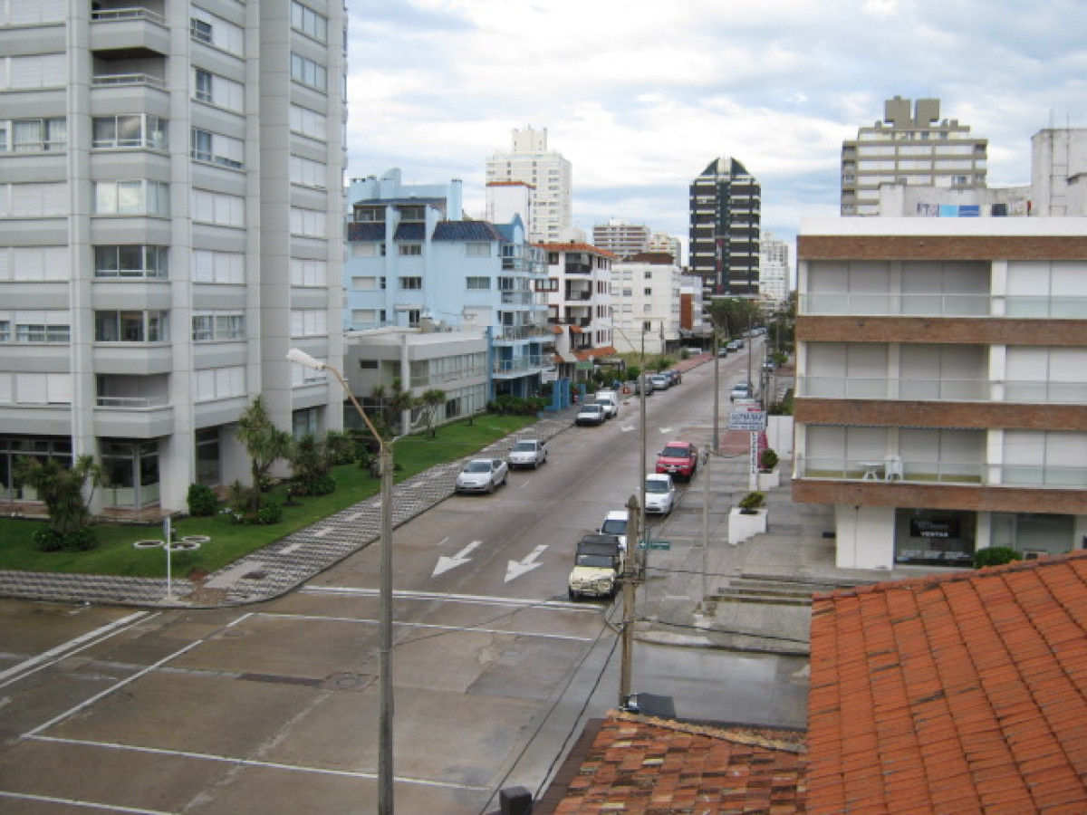 PENÍNSULA 2 DORMITORIOS