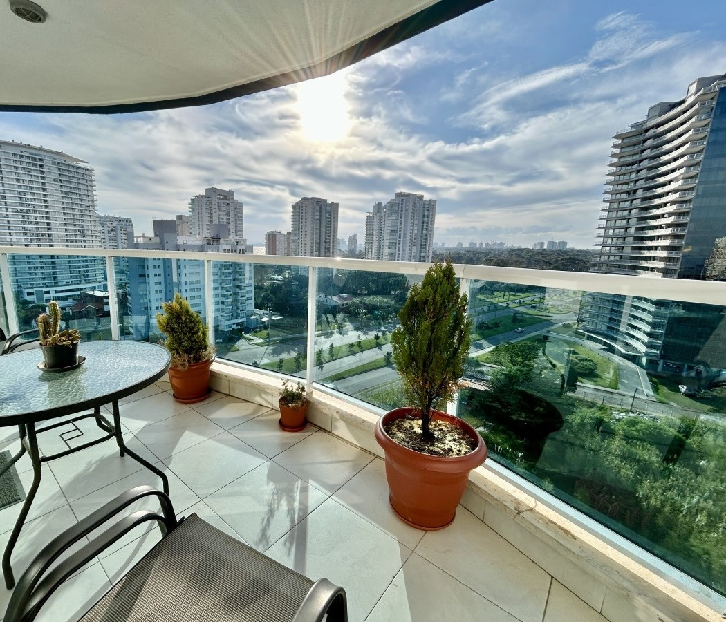 Apartamento en Venta de 2 dormitorios en Punta del Este