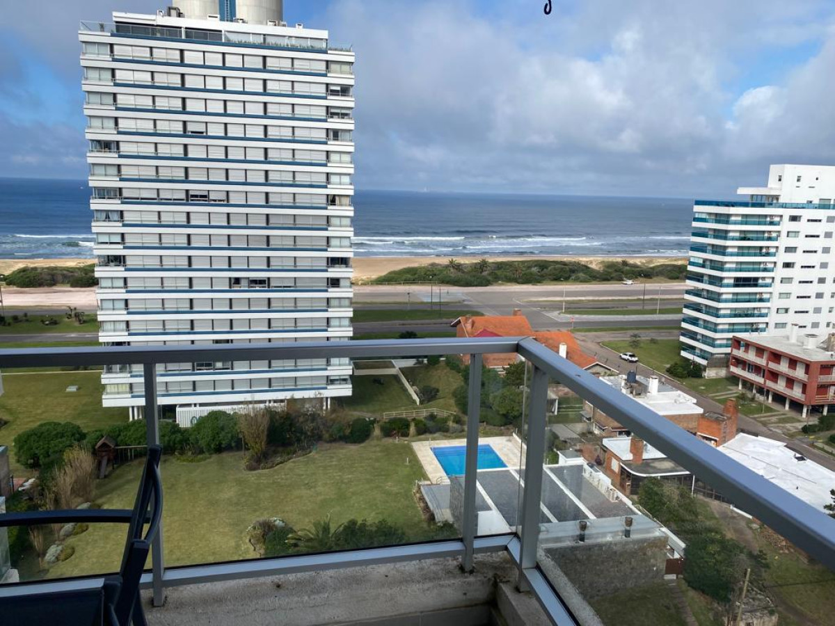 Apartamento en Alquiler, Brava, Punta del Este, 2 Dormitorios.