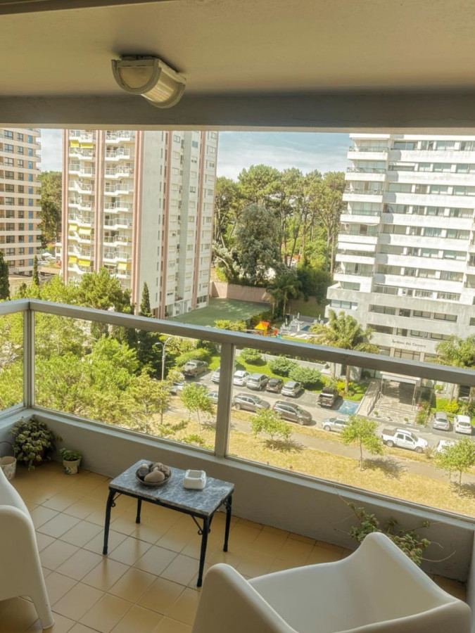 Apartamento en alquiler de 2 dormitorios 