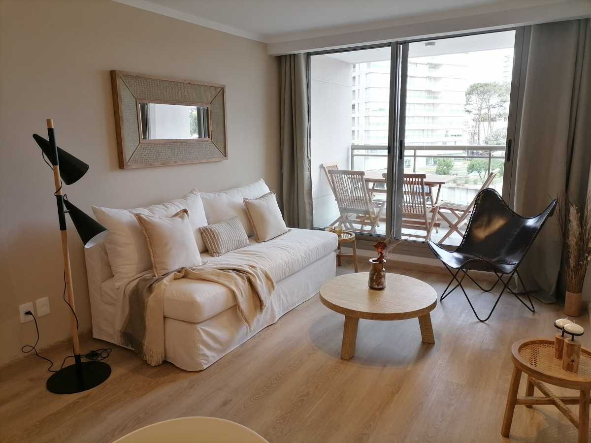 Alquiler departamento con 2 dormitorios y 2 baños