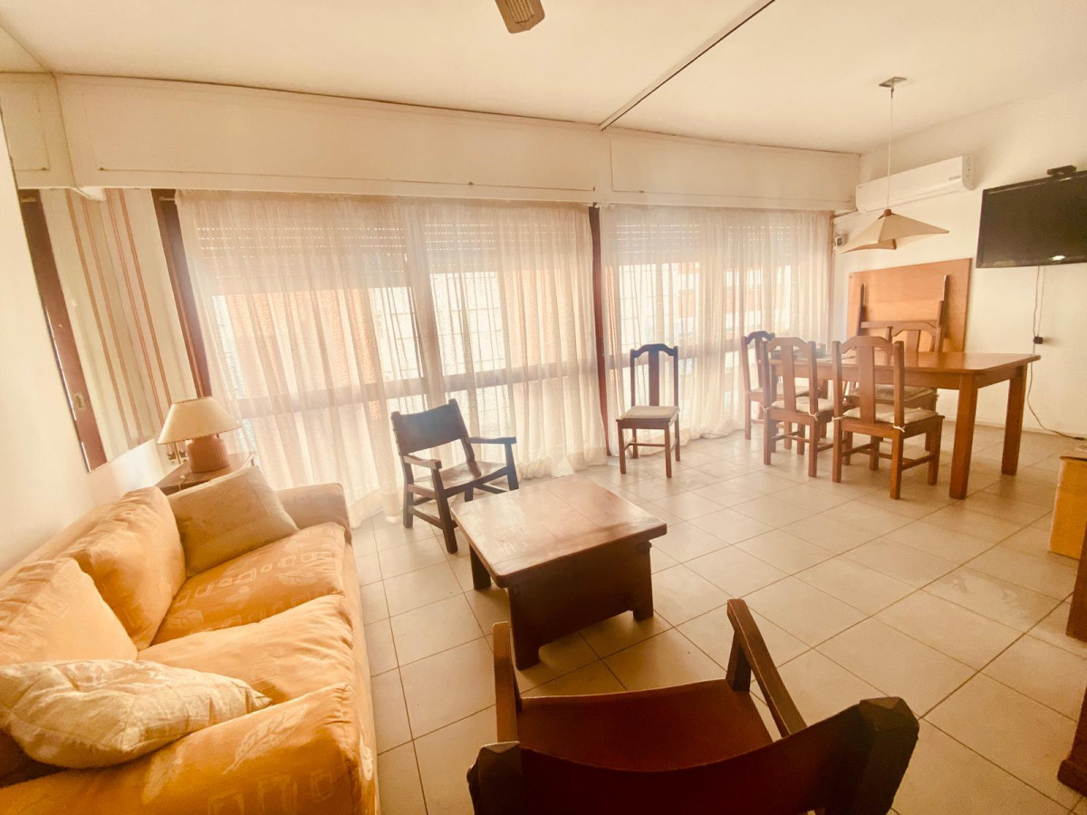 Venta apartamento de 1 dormitorio brava