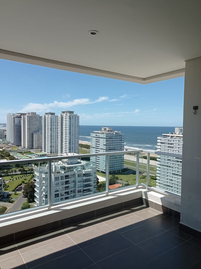 Alquiler apartamento en Brava de 2 dormitorios