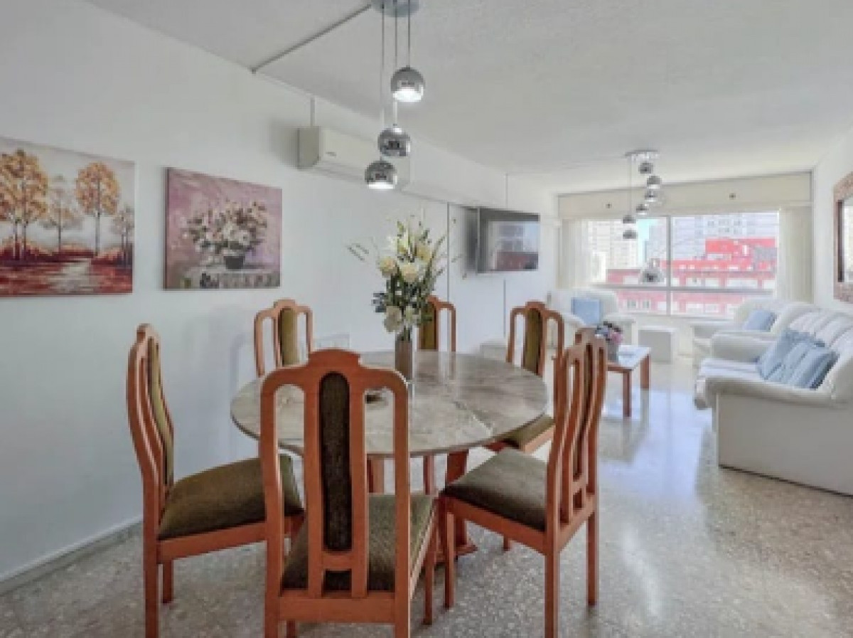 Apartamento en Alquiler, 3 Dormitorios