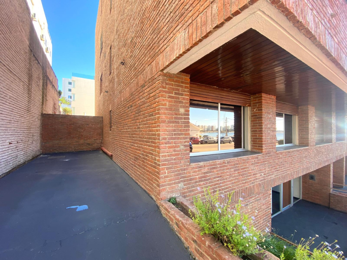 Apartamento en venta mansa 2 dormitorios Punta del Este