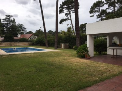 Casa en Punta del Este, Lugano