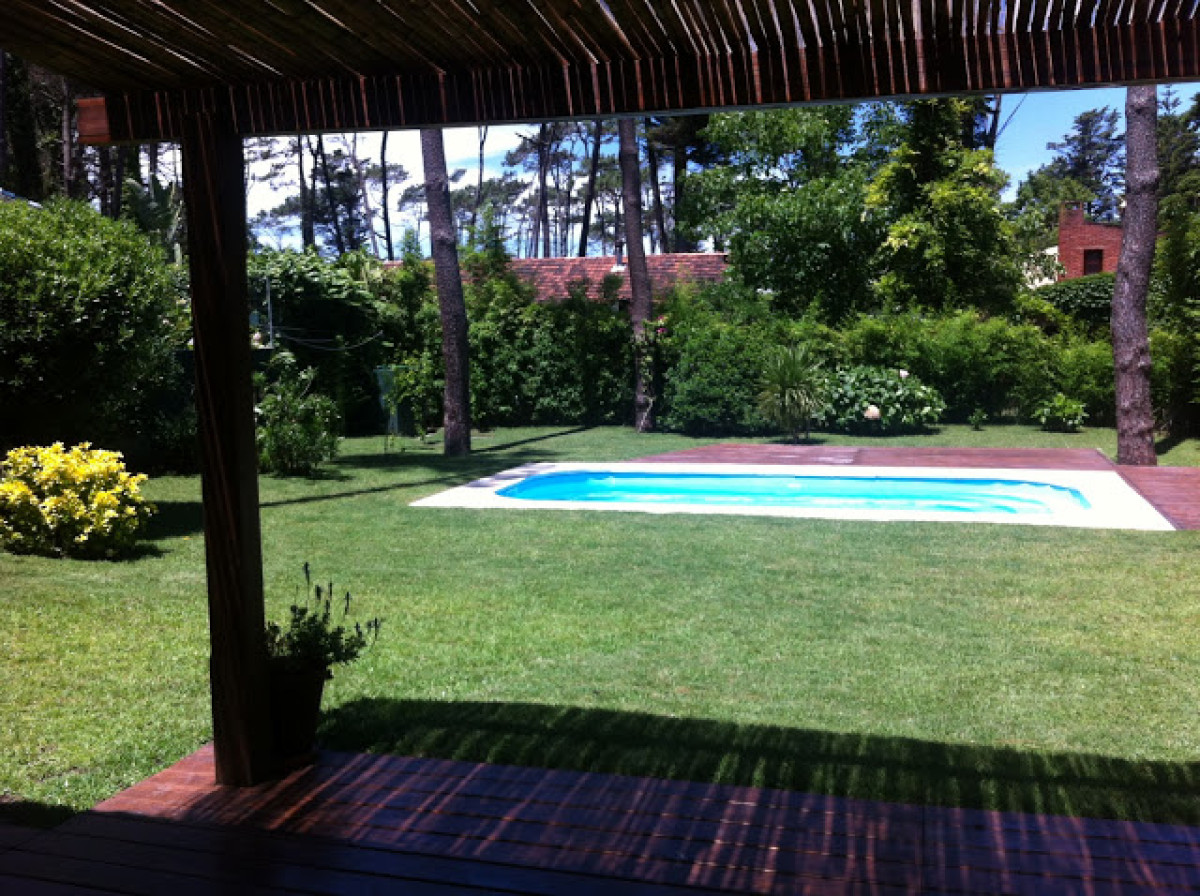 Alquiler 4 dormitorios y piscina