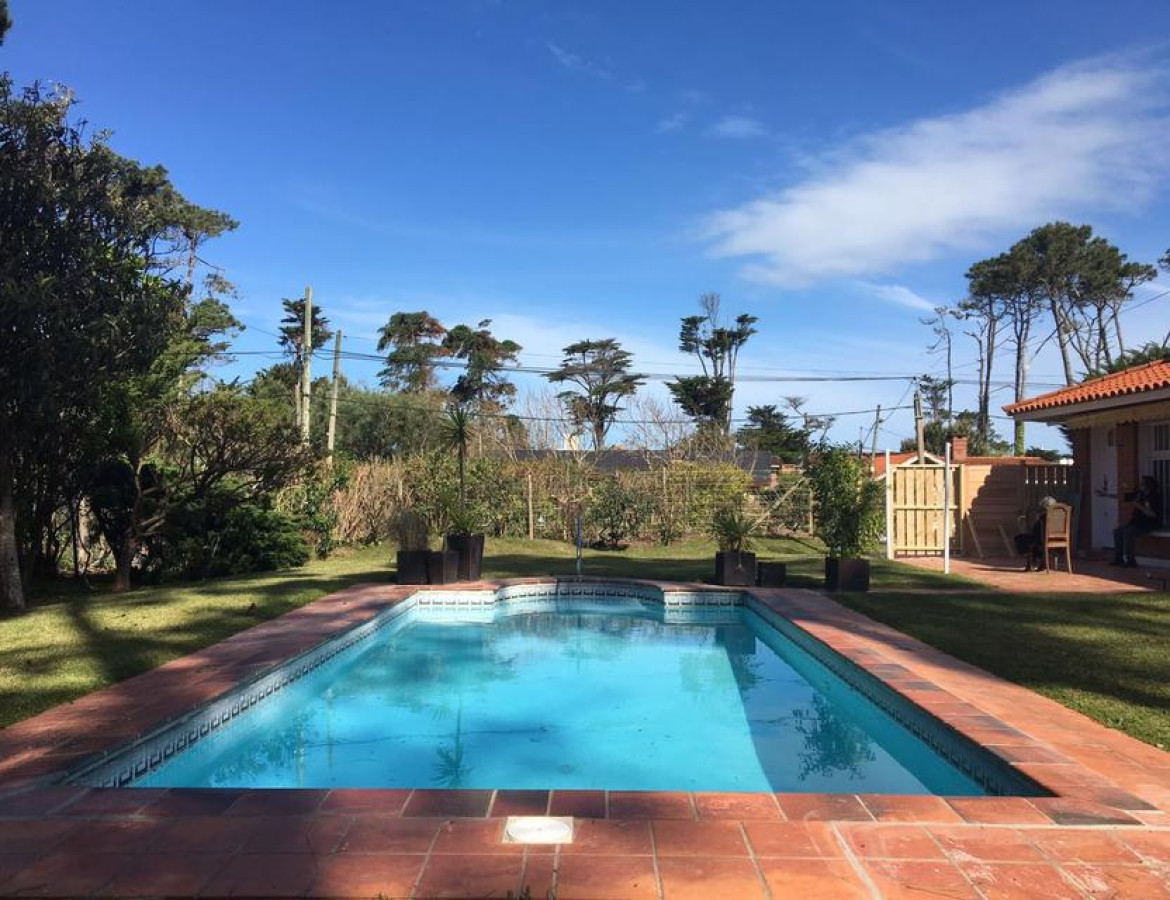Casa en alquiler de 3 dormitorios Punta del Este