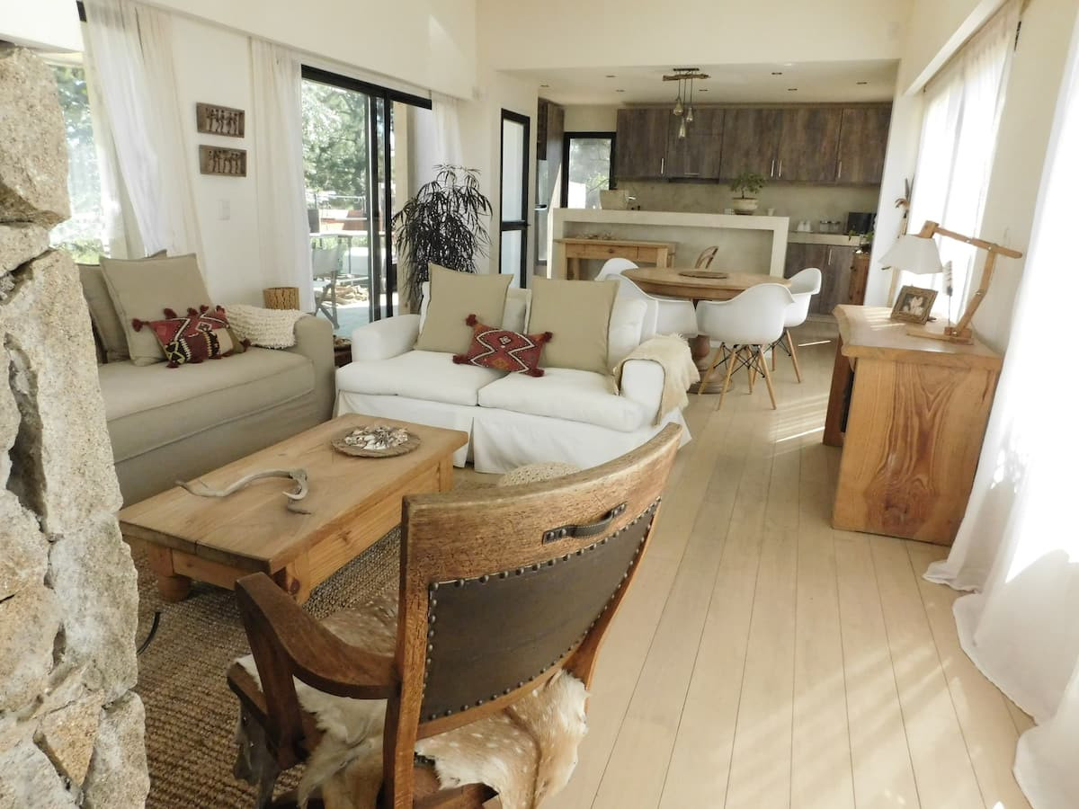 Venta casa de 2 dormitorios y 2 baños