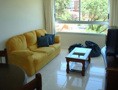 Apartamento de 2 dormitorios en Roosevelt próximo a todos los servicios 