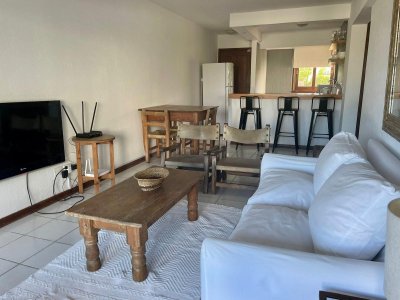 VENTA APARTAMENTO EN LA BARRA DE PUNTA DEL ESTE A 50M DEL MAR Y 1 CUADRA DE LA PRINCIPAL 