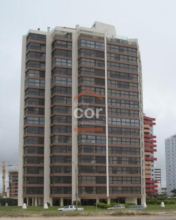 Brava - GoPunta - Portal Inmobiliario de Punta del Este - Maldonado